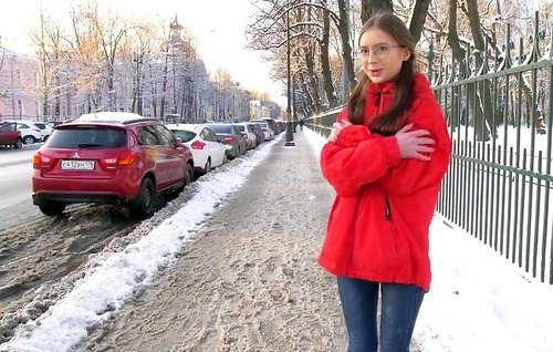 Постер к видео: Парочка новых знакомых из Питера делают всё по фен-шую, в рот и в жопу.